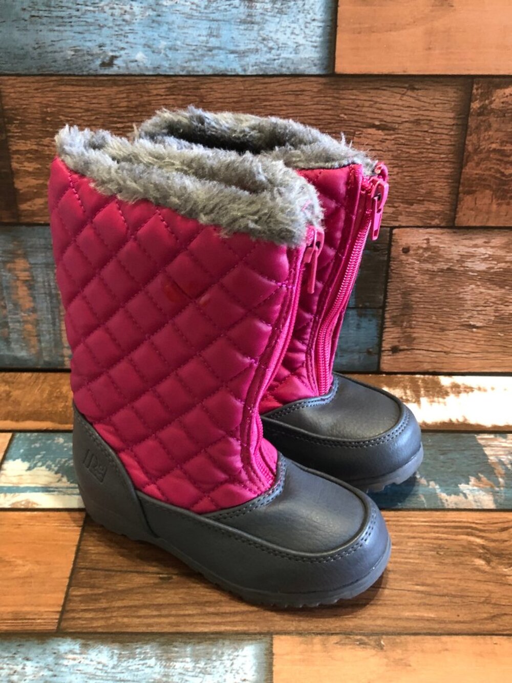Rugged Outback Quilted Snow Boots Faux Fur Pink-Black Girl's Toddler Size 8